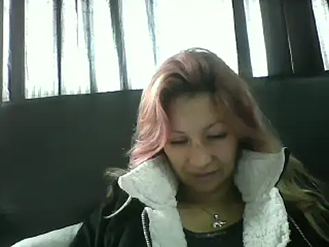 Paulita x3 online show from March 6, 2025, 1:14 pm