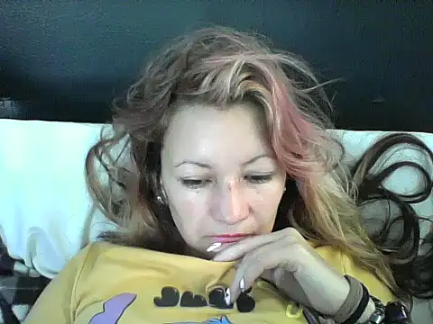 Paulita x3 online show from January 11, 2025, 11:56 am