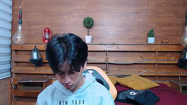 alex 477 online show from January 8, 2026, 11:38 am