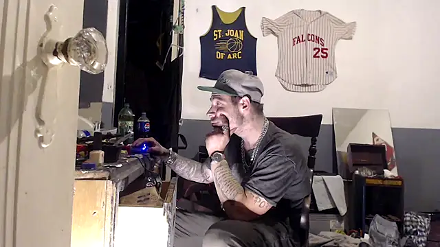 sledge901 online show from February 20, 2026, 8:05 am