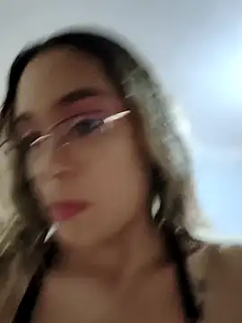 Snapshot of TaraaHot chatting on October 15, 2025, 2:10 am TaraaHot online show from October 15, 2025, 2:10 am