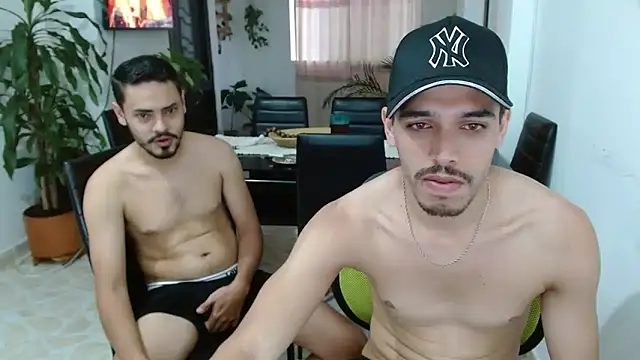 Snapshot of giannandblacke chatting on March 11, 2025, 10:53 pm giannandblacke online show from March 11, 2025, 10:53 pm