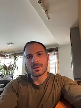 Snapshot of Adventurehotman chatting on November 11, 2025, 1:39 pm Adventurehotman online show from November 11, 2025, 1:39 pm