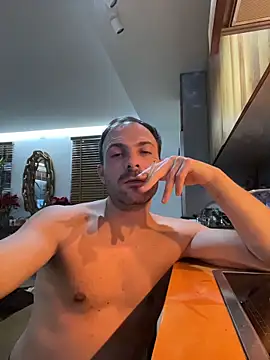 Snapshot of Adventurehotman chatting on December 3, 2025, 12:23 am Adventurehotman online show from December 3, 2025, 12:23 am