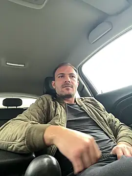 Snapshot of Adventurehotman chatting on October 17, 2025, 10:50 am Adventurehotman online show from October 17, 2025, 10:50 am