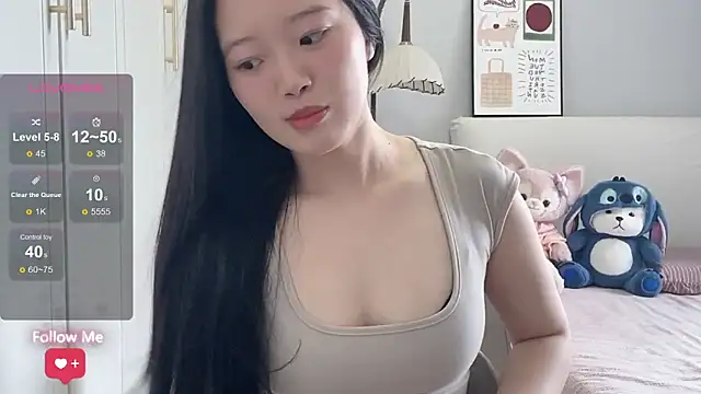 Snapshot of rose-u chatting on April 22, 2026, 1:23 am rose-u online show from April 22, 2026, 1:23 am