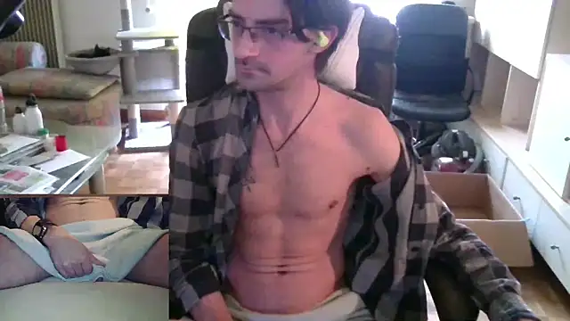 Snapshot of Drmoriarty07 chatting on February 23, 2025, 1:21 pm Drmoriarty07 online show from February 23, 2025, 1:21 pm