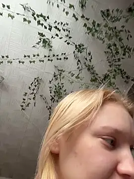 AmmyHot online show from March 5, 2026, 5:15 am