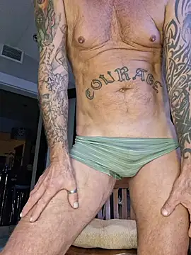 Snapshot of Hotbodyscottie chatting on July 23, 2026, 8:00 am Hotbodyscottie online show from July 23, 2026, 8:00 am