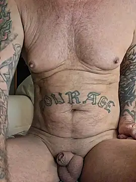 Snapshot of Hotbodyscottie chatting on July 22, 2026, 9:22 am Hotbodyscottie online show from July 22, 2026, 9:22 am