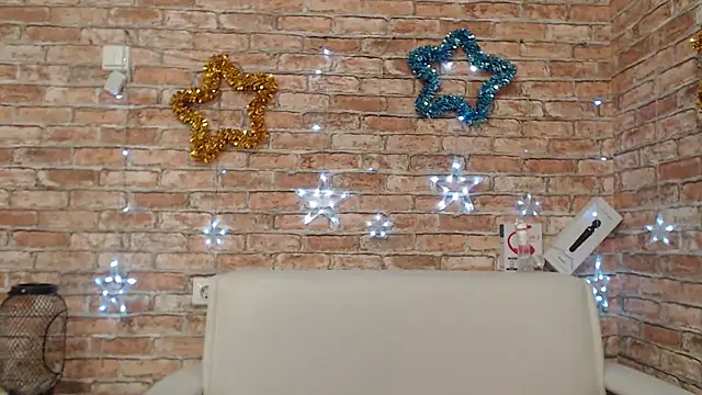 Amelia Kiss  online show from January 6, 2026, 12:36 am