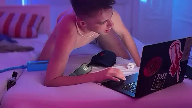 Snapshot of CupidZass chatting on November 2, 2025, 6:40 am CupidZass online show from November 2, 2025, 6:40 am