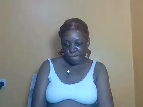 Prettyblackgal online show from May 4, 2026, 7:22 am