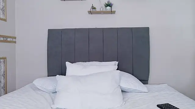 Alex BigDickkk online show from February 4, 2026, 12:11 pm