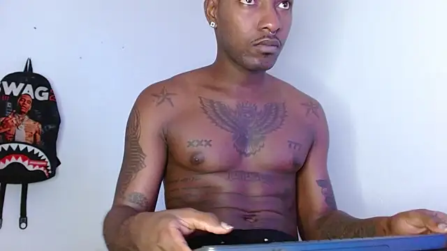 Snapshot of king__Black chatting on November 23, 2025, 2:05 pm king Black online show from November 23, 2025, 2:05 pm