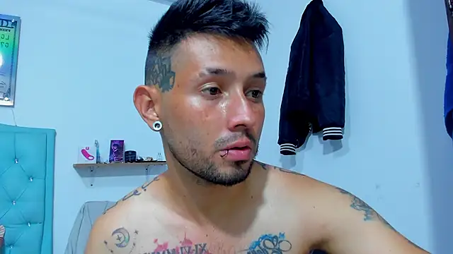 Bad Couple 1 online show from November 2, 2025, 7:19 pm