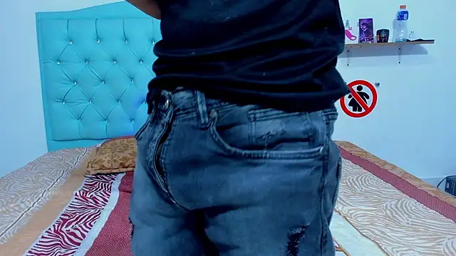 Bad Couple 1 online show from October 16, 2025, 10:12 am