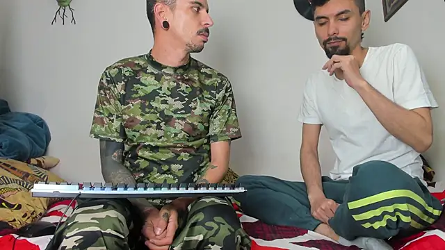 Aaron BigDickxxx online show from March 25, 2026, 8:52 pm