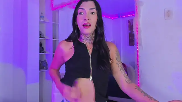 Snapshot of Camila_Coxx chatting on November 1, 2025, 3:02 am Camila Coxx online show from November 1, 2025, 3:02 am