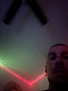 Twin2222 online show from October 8, 2025, 12:45 am