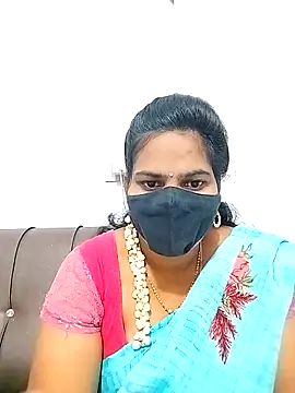 Snapshot of melina214 chatting on February 9, 2026, 3:59 am melina214 online show from February 9, 2026, 3:59 am