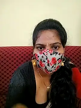 Snapshot of melina214 chatting on March 16, 2026, 6:17 am melina214 online show from March 16, 2026, 6:17 am