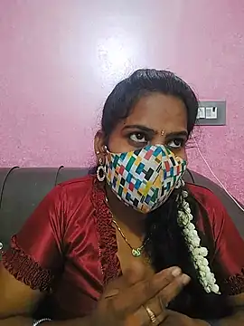 melina214 online show from June 28, 2026, 4:02 pm