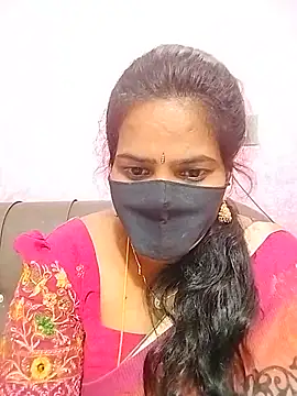 melina214 online show from July 25, 2026, 4:57 pm