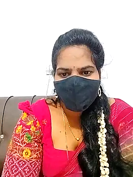 Snapshot of melina214 chatting on February 10, 2026, 4:00 am melina214 online show from February 10, 2026, 4:00 am