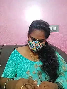 melina214 online show from June 15, 2026, 4:39 pm