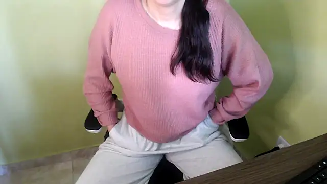 Snapshot of samantha_s69 chatting on May 7, 2026, 1:14 pm samantha s69 online show from May 7, 2026, 1:14 pm