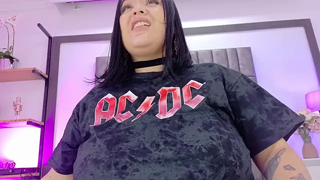 Snapshot of MeryStone chatting on March 21, 2026, 5:30 am MeryStone online show from March 21, 2026, 5:30 am