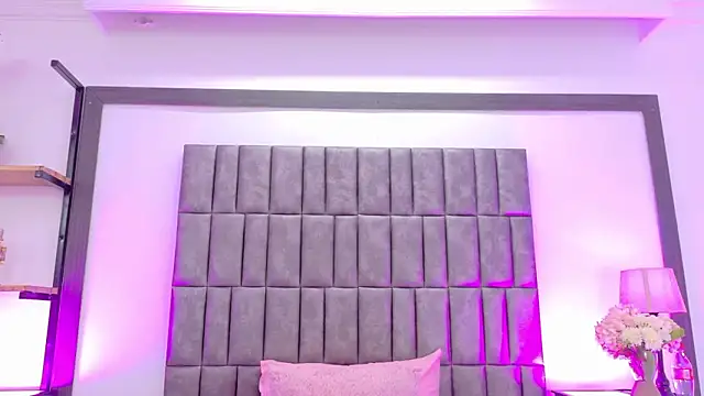 Snapshot of MeryStone chatting on February 28, 2026, 4:34 am MeryStone online show from February 28, 2026, 4:34 am