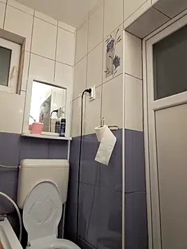 hornny1995 online show from February 2, 2026, 6:40 pm