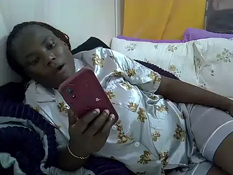 Sweetreena online show from June 4, 2026, 3:49 pm