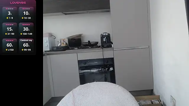 Dominahot4you online show from February 13, 2026, 8:47 am