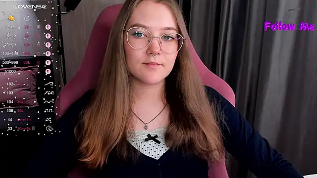 Snapshot of bunny_bubble chatting on January 6, 2026, 11:42 pm bunny bubble online show from January 6, 2026, 11:42 pm