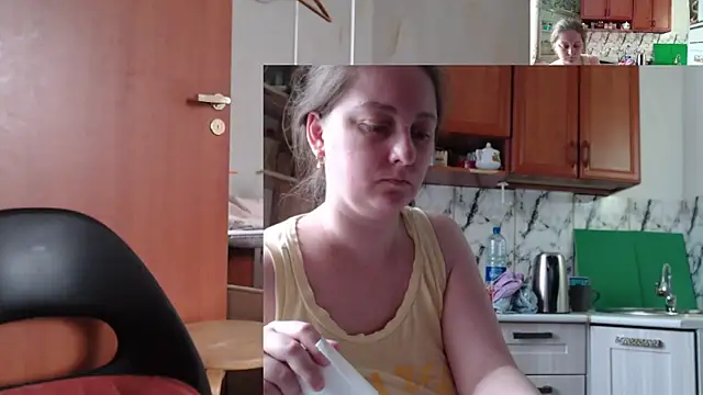 Snapshot of Sakura_Green chatting on November 21, 2025, 8:02 am Sakura Green online show from November 21, 2025, 8:02 am