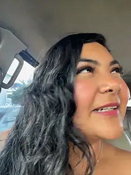 Juli Walker online show from March 17, 2026, 8:45 pm