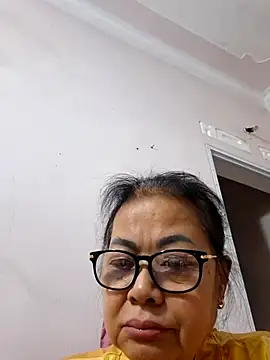 Snapshot of Hotestlove chatting on February 28, 2026, 1:27 am Hotestlove online show from February 28, 2026, 1:27 am