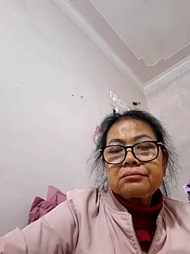 Snapshot of Hotestlove chatting on February 12, 2026, 10:04 am Hotestlove online show from February 12, 2026, 10:04 am