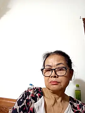 Snapshot of Hotestlove chatting on February 19, 2026, 6:54 am Hotestlove online show from February 19, 2026, 6:54 am