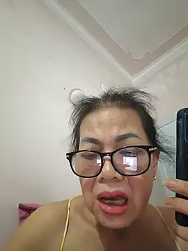 Snapshot of Hotestlove chatting on July 20, 2026, 10:39 am Hotestlove online show from July 20, 2026, 10:39 am