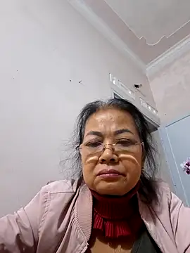 Snapshot of Hotestlove chatting on February 8, 2026, 11:19 am Hotestlove online show from February 8, 2026, 11:19 am