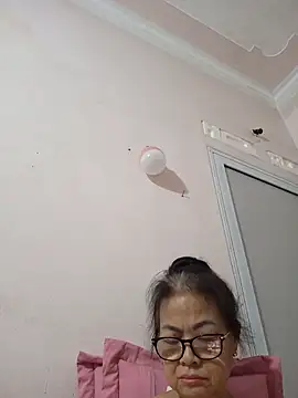 Snapshot of Hotestlove chatting on June 25, 2026, 3:59 am Hotestlove online show from June 25, 2026, 3:59 am