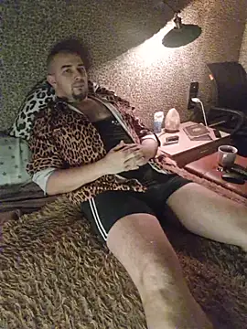 Foxyshaved online show from November 27, 2025, 3:40 am