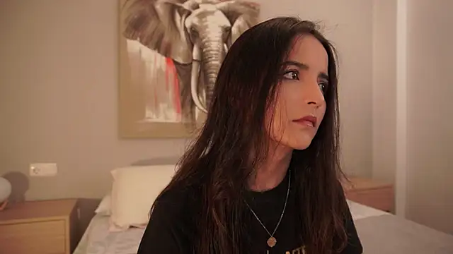 Raychell Black online show from April 30, 2026, 4:03 pm