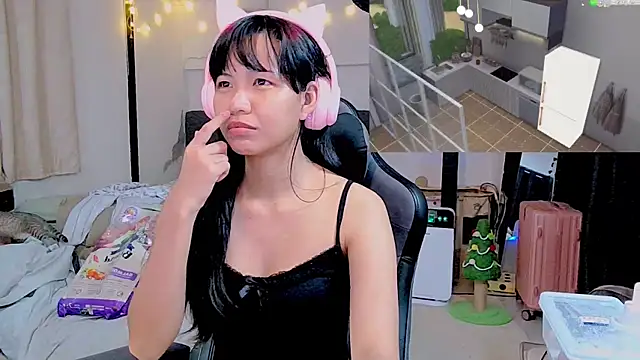 Kana G online show from February 13, 2025, 7:31 pm