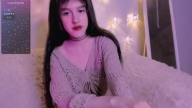 Sofagreen  online show from March 22, 2025, 12:28 am