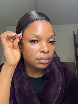 slimcateee online show from May 4, 2026, 8:22 pm